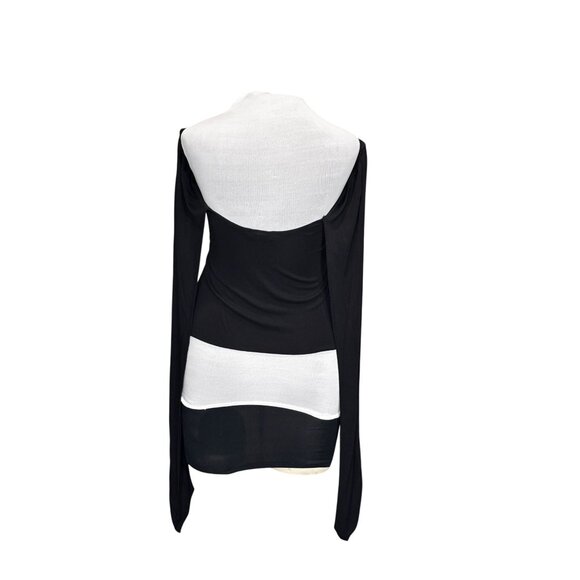 Asymmetrical Black & White Long Sleeve Top By Moda International - Picture 3 of 8